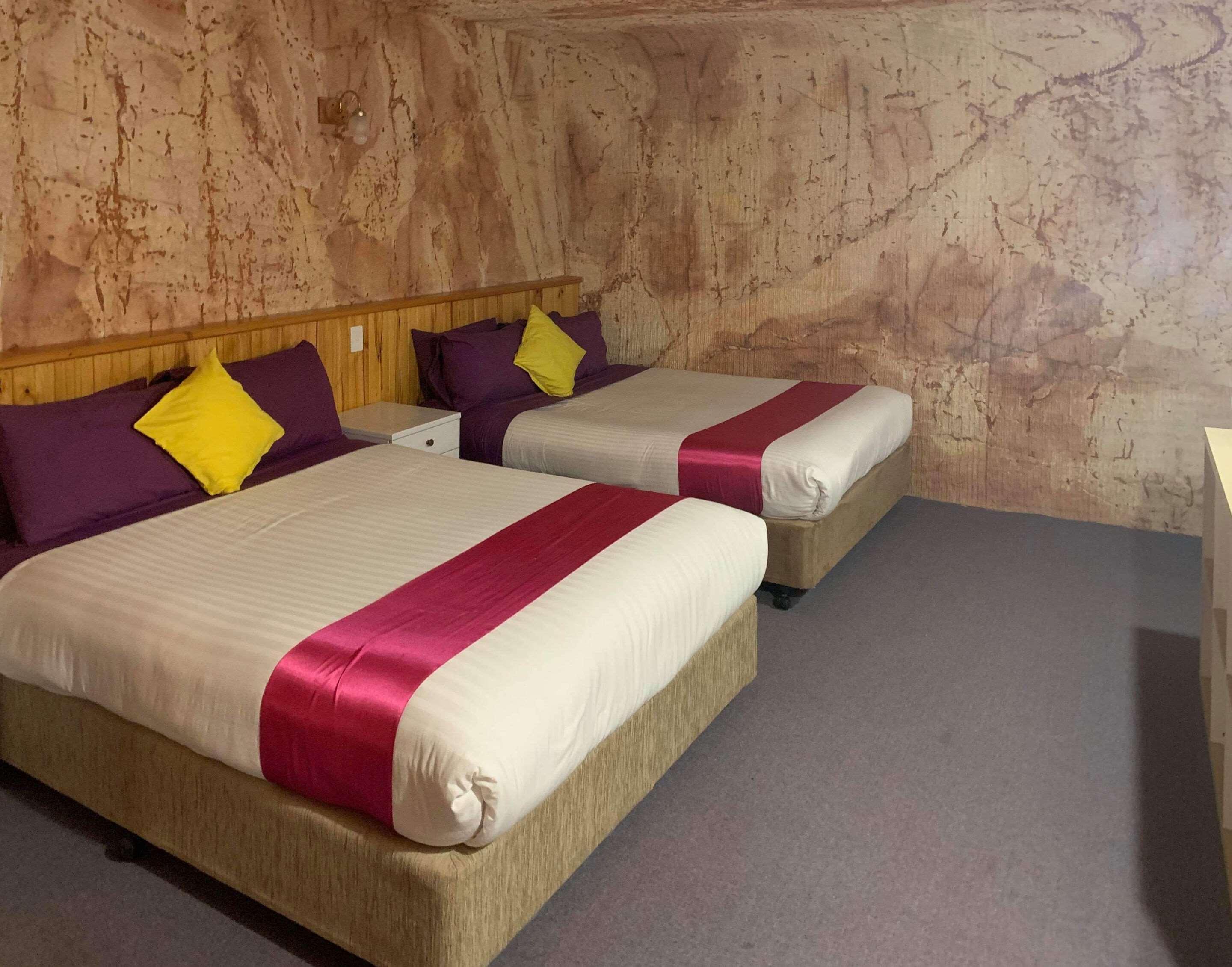 Coober Pedy Experience Motel Экстерьер фото